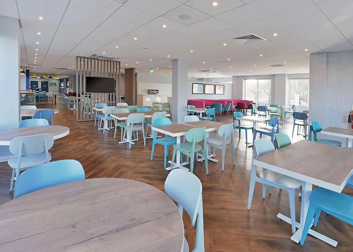 Travelodge Manchester Salford Quays Hotel